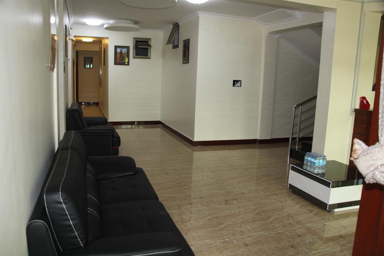 Merves Hotel Аруша Екстер'єр фото