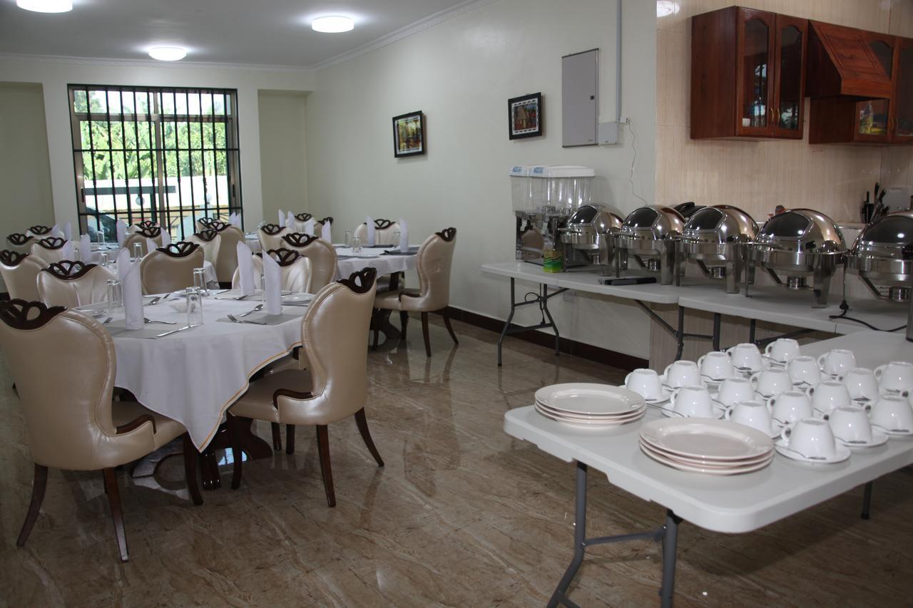 Merves Hotel Аруша Екстер'єр фото