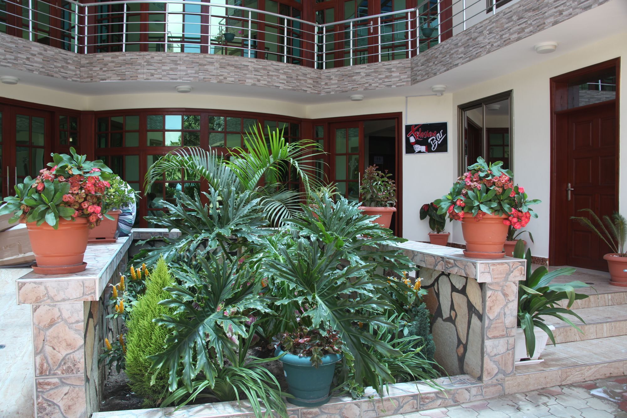 Merves Hotel Аруша Екстер'єр фото